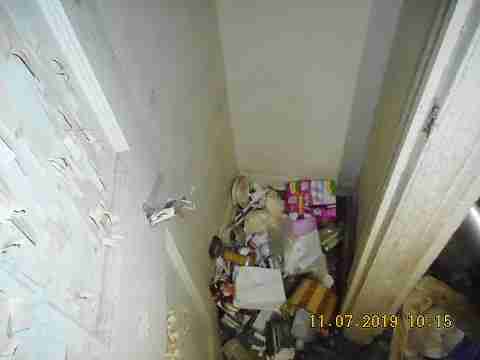 12100 Burt (48)_m.jpg